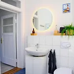 Apartment Garten, Terrasse, 93 M2, 5 Min Bis Zur Warnow Rostock