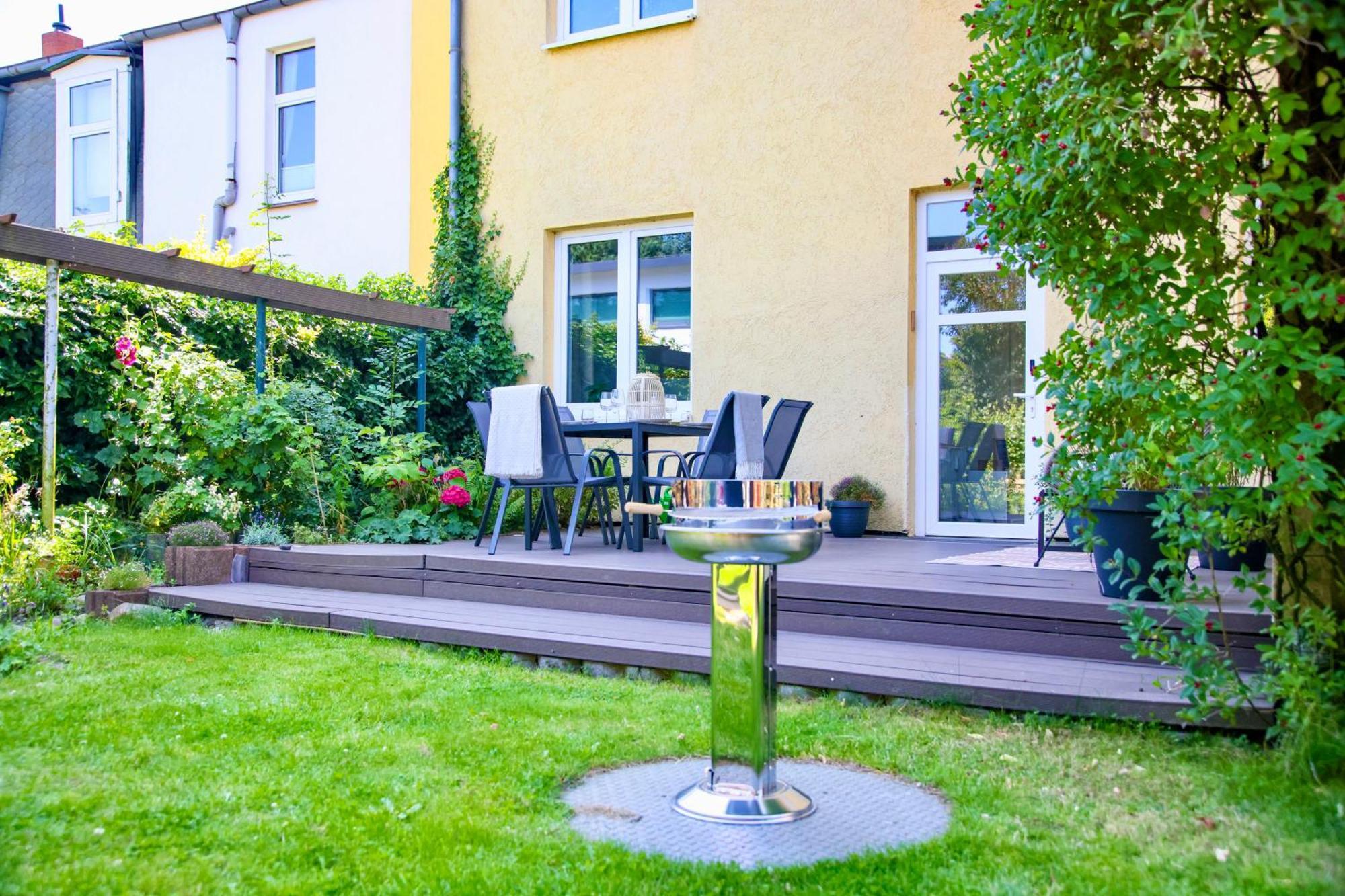 Apartment Garten, Terrasse, 93 M2, 5 Min Bis Zur Warnow
